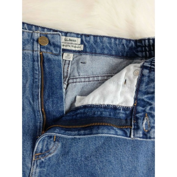 L.L. Bean original fit Tapered leg relaxed jeans - Picture 9 of 9